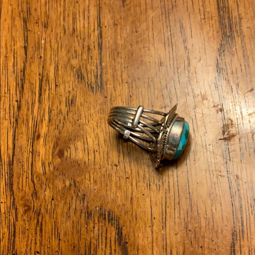 Ladies ring - Picture 2 of 3